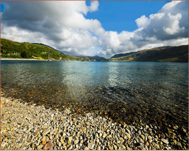 The Royal Hotel will help you find hidden Ullapool and discover why so many are inspired by the natural landscapes of the country all year round.